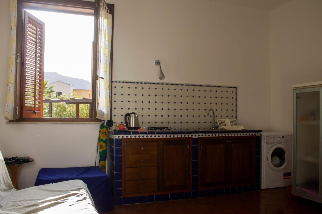 法维尼亚纳Casa Vacanze Di Anna E Selene别墅 外观 照片